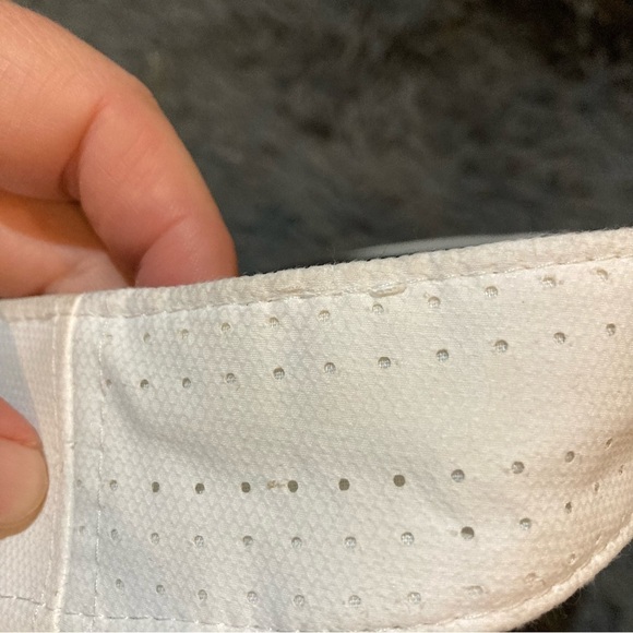 Callaway Golf White Sun Visor Cap Hat - Picture 3 of 9